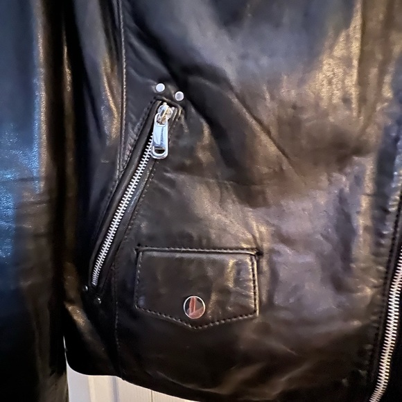 COPY - Wilson’s Black Studded Genuine Leather Moto Jacket. EXTRA Large - Picture 4 of 14
